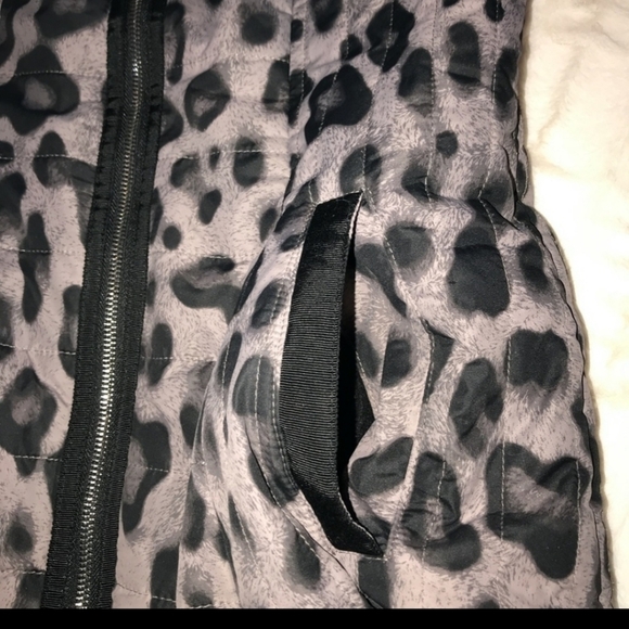 Dennis Basso Animal Print Vest XXS - Picture 5 of 7